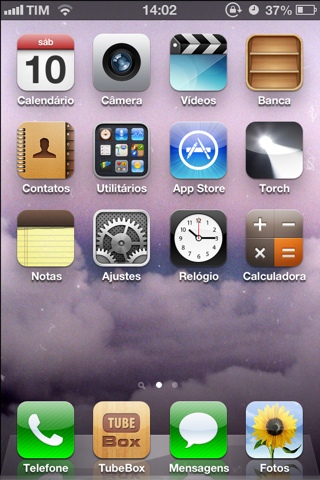 Como colocar 2 fotos em uma so no iPhone?